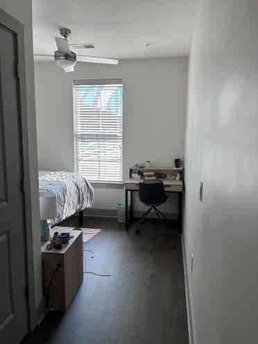 Available room in Fairfax City
