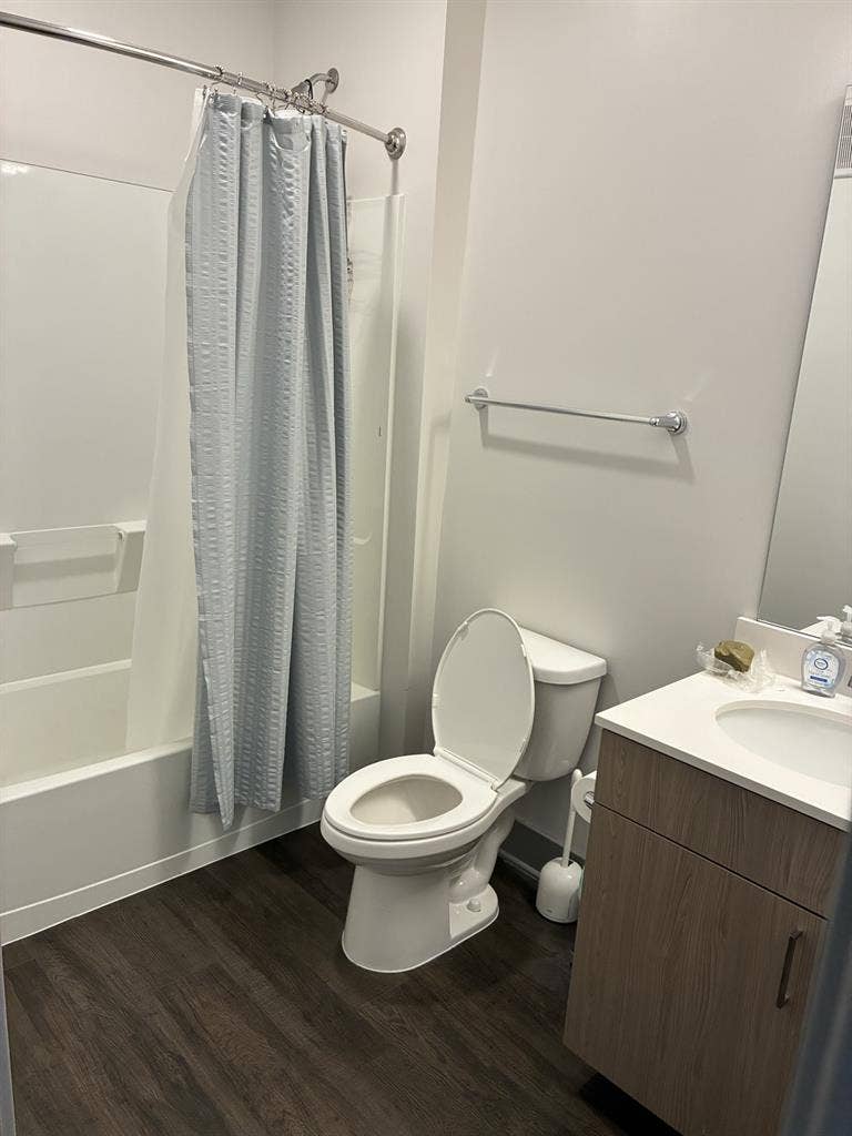 Available room in Fairfax City