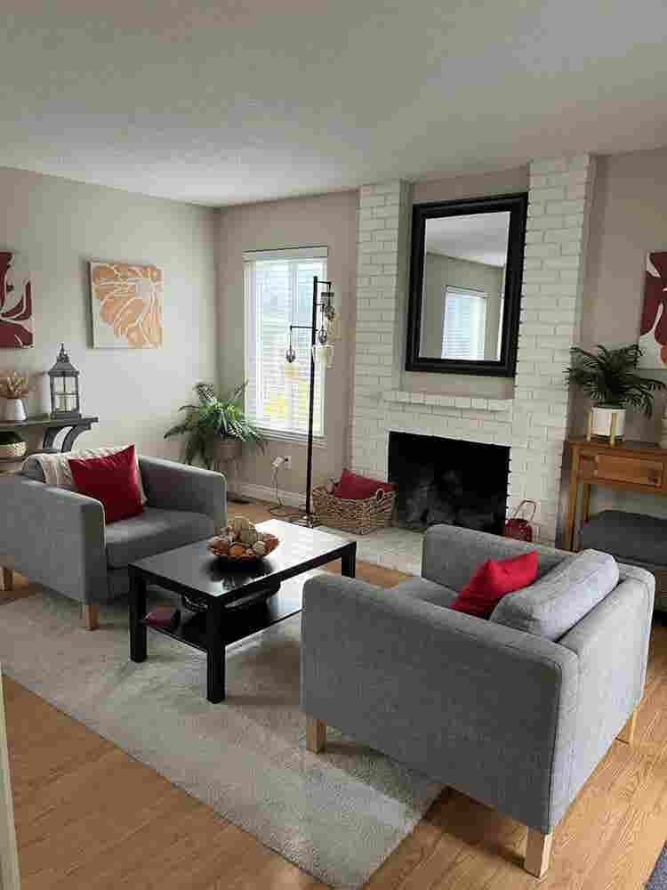 Looking for 1 roomate