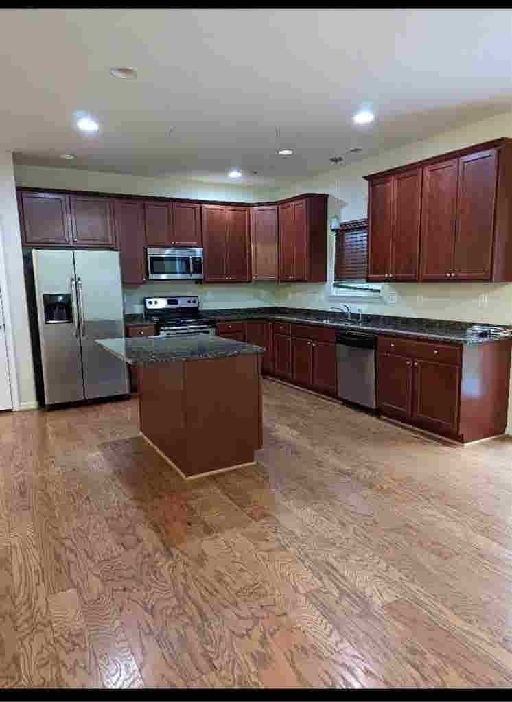 Furnished room for rent