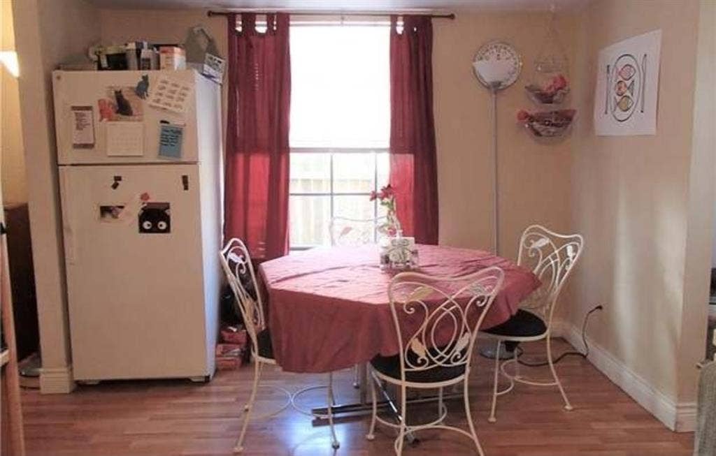 spacious 3 bedroom apartment