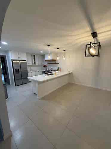Located next to Shary Golf Course