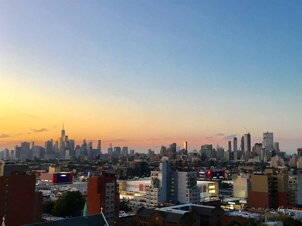Wonderful Lg BR in with NYC Views