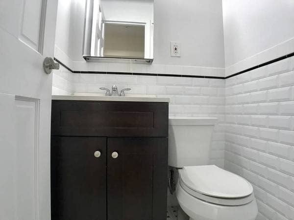 Wonderful Lg BR in with NYC Views