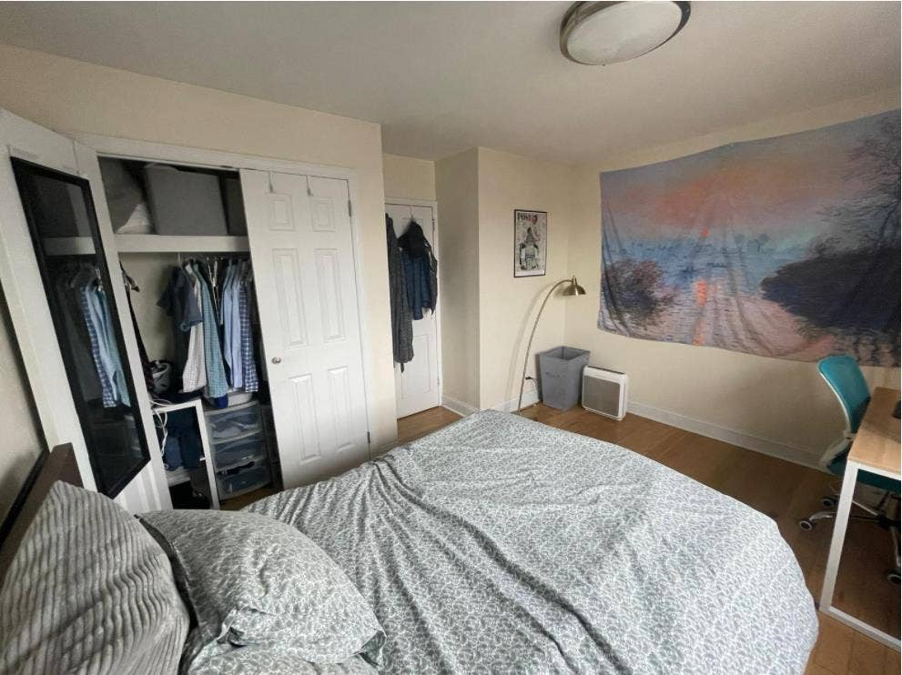 Wonderful Lg BR in with NYC Views