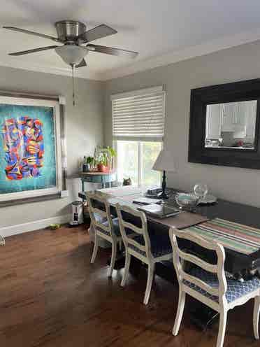 Looking for 1 female roommate