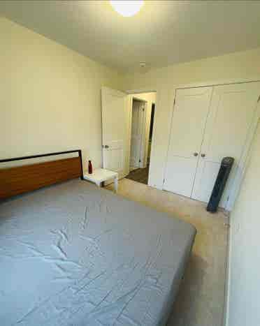 For Lease Elegant 3storey Townhouse