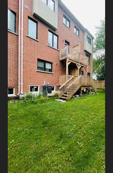 For Lease Elegant 3storey Townhouse