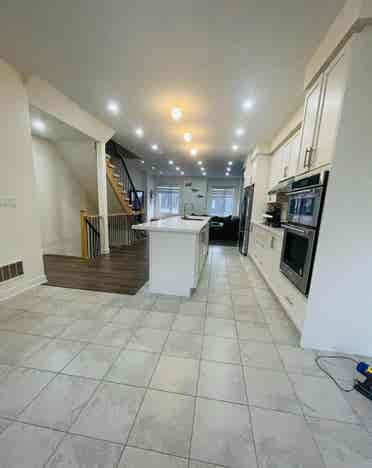 For Lease Elegant 3storey Townhouse