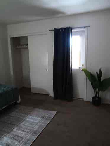 Roomate wanted