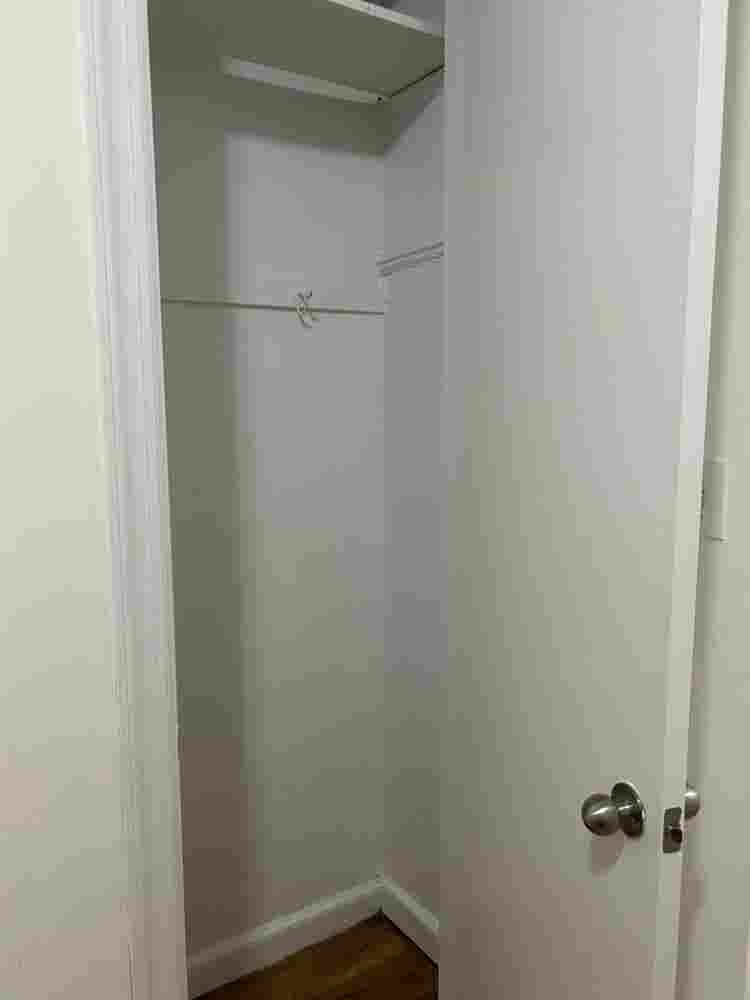 PRIVATE ROOM AVAILABLE FOR JULY