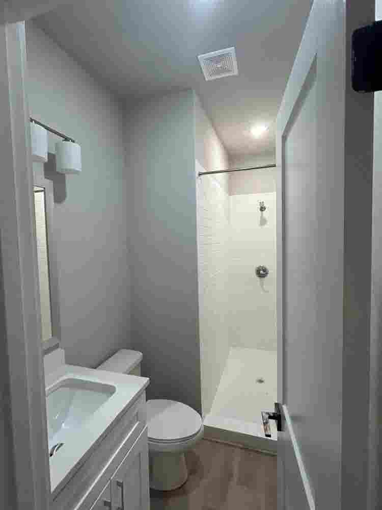 Purple rail room for rent