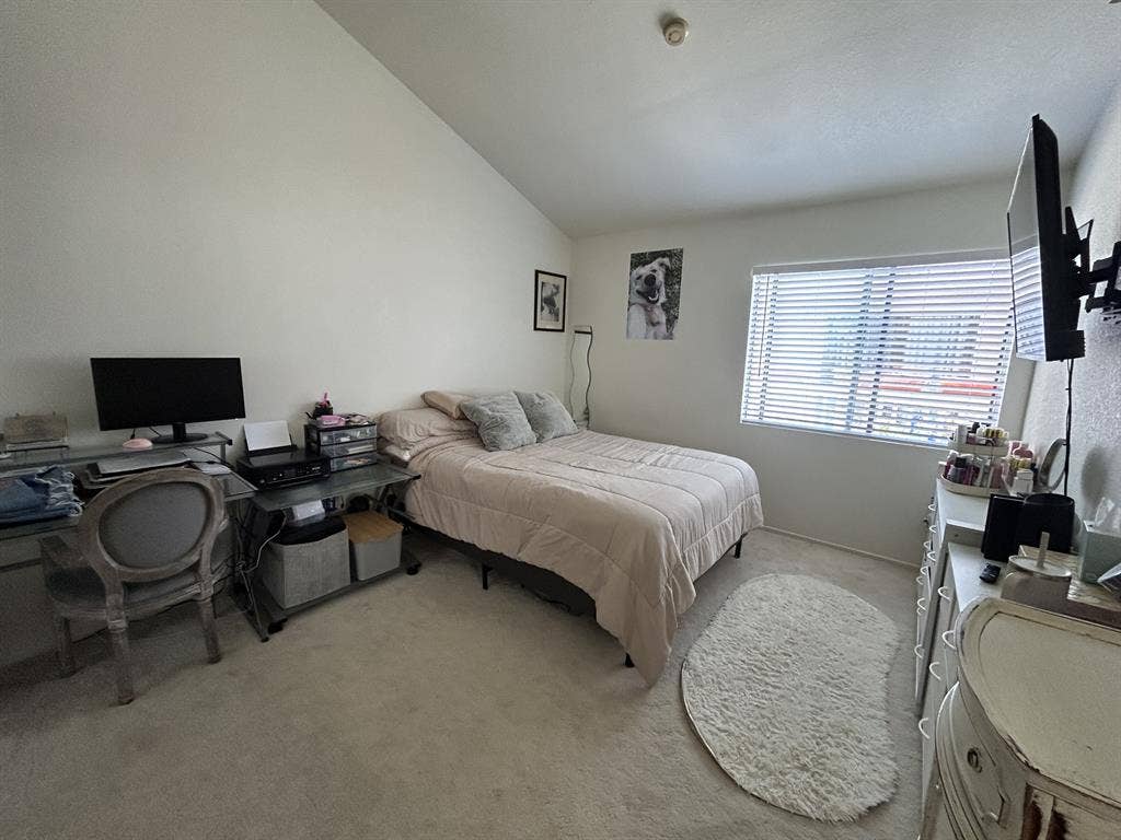 Large Room in HB House