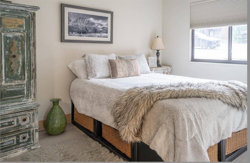Private condo excellent location!