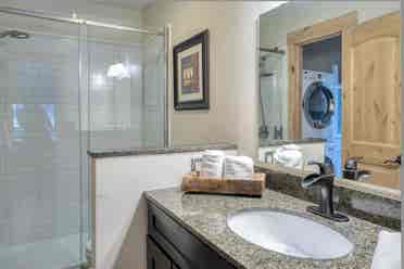 Private condo excellent location!
