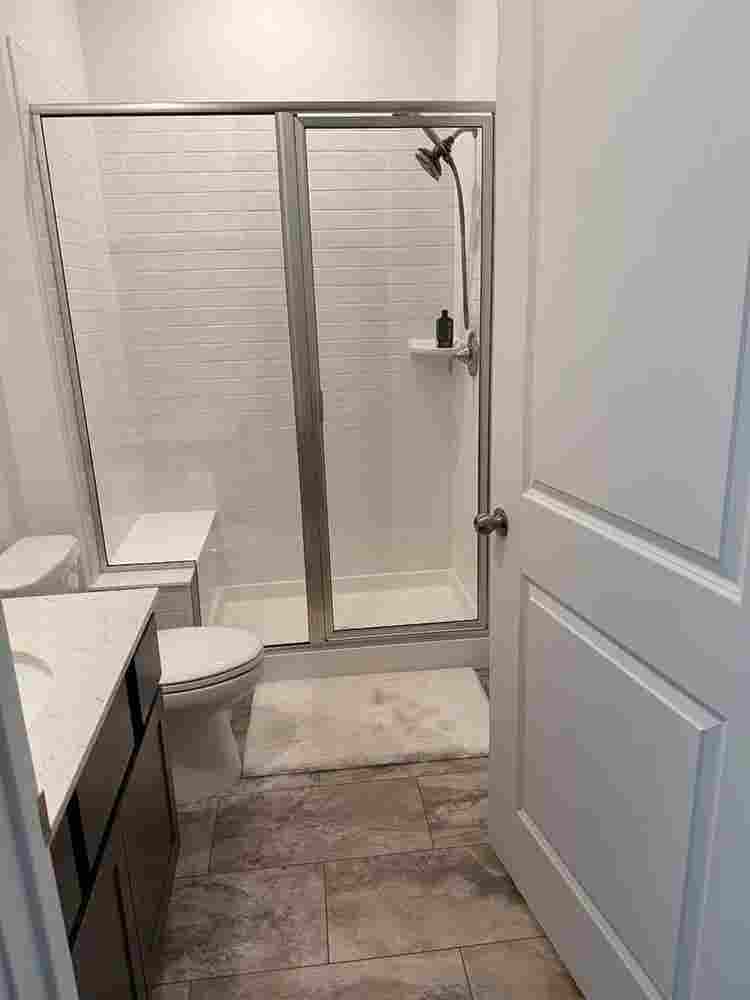 Looking for some room mates!