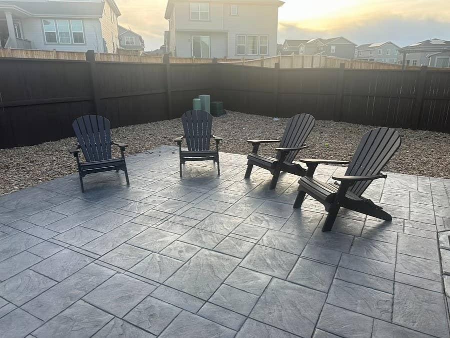 Looking for some room mates!