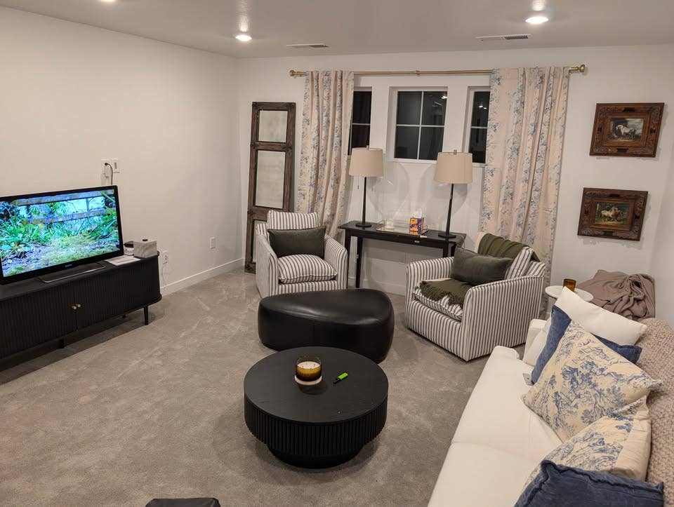 Master bedroom for rent
