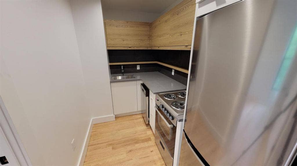 1 BR in Brooklyn