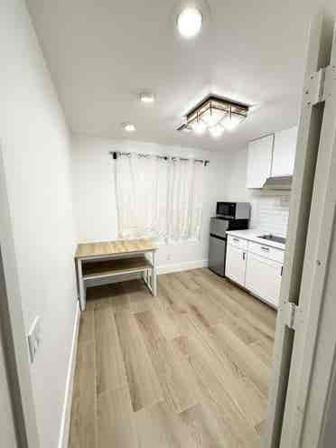 Spacious Private Suite