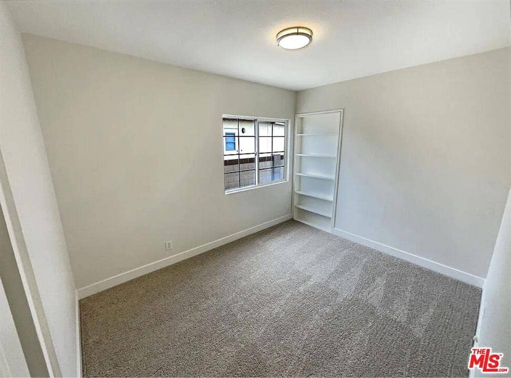 2bedroom apartment in serene area