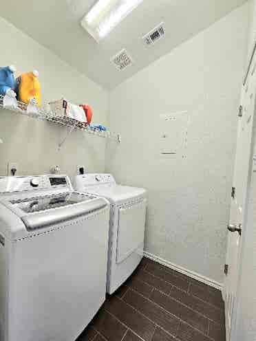 Furnished B/R bills paid Near LAFB