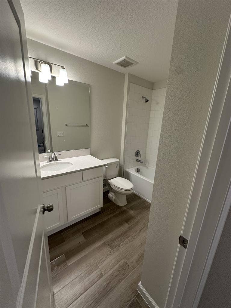 Room available in Saint Cloud