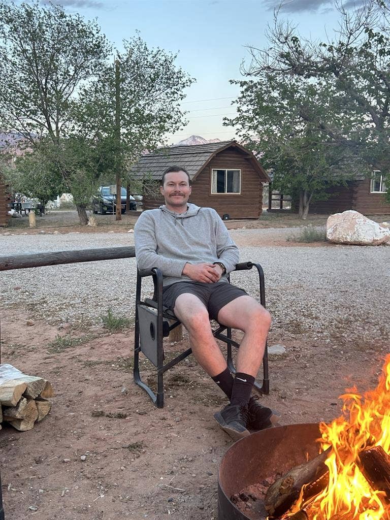 Private room near UCCS.