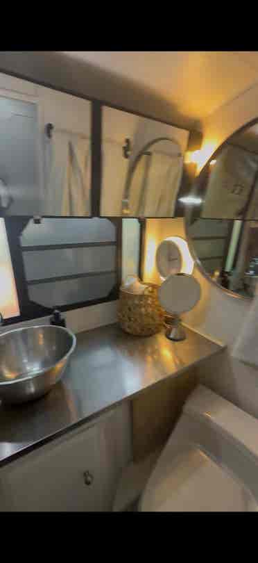 ROOM FOR MONTHLY RENT!