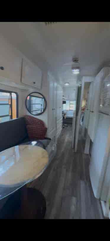 ROOM FOR MONTHLY RENT!
