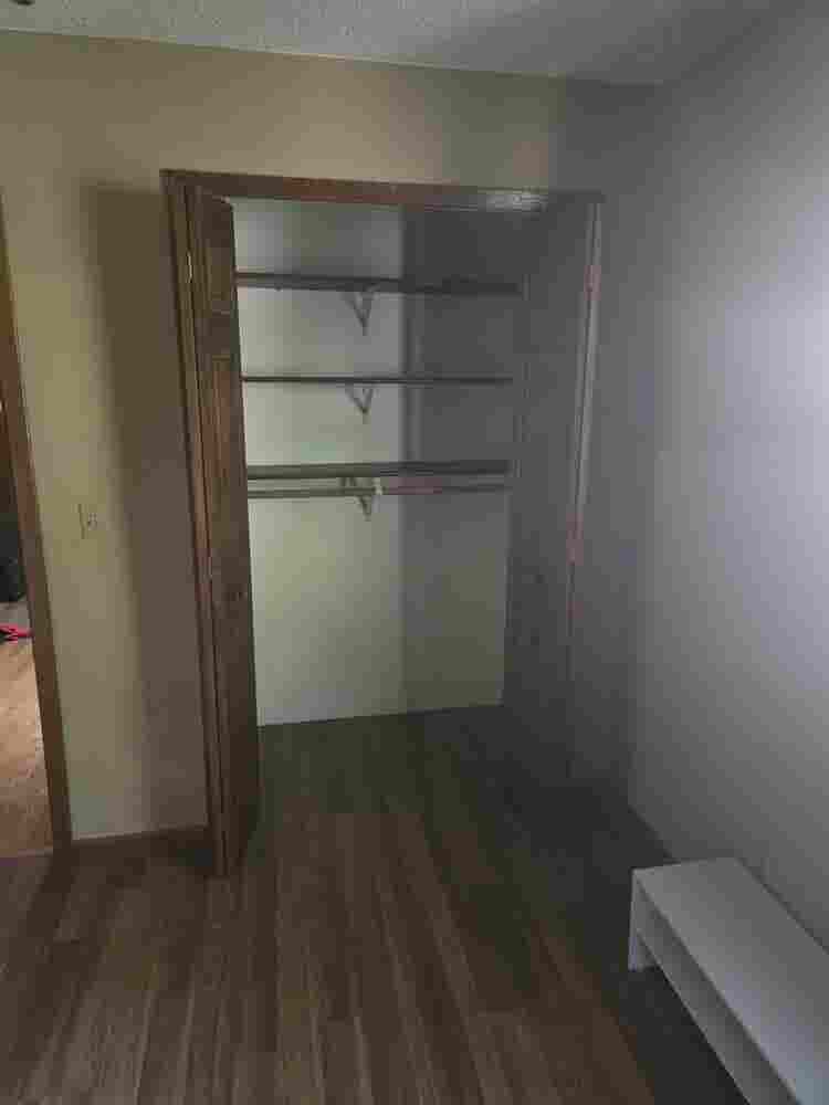 Room for rent in prior lake