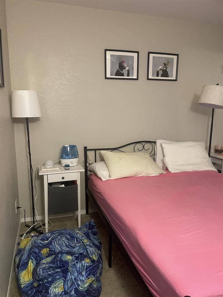 Nice room in Tempe lake