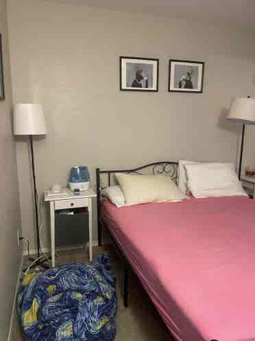 Nice room in Tempe lake
