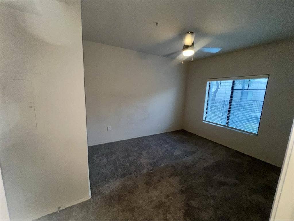 ALL UTILITIES INCLUDED!