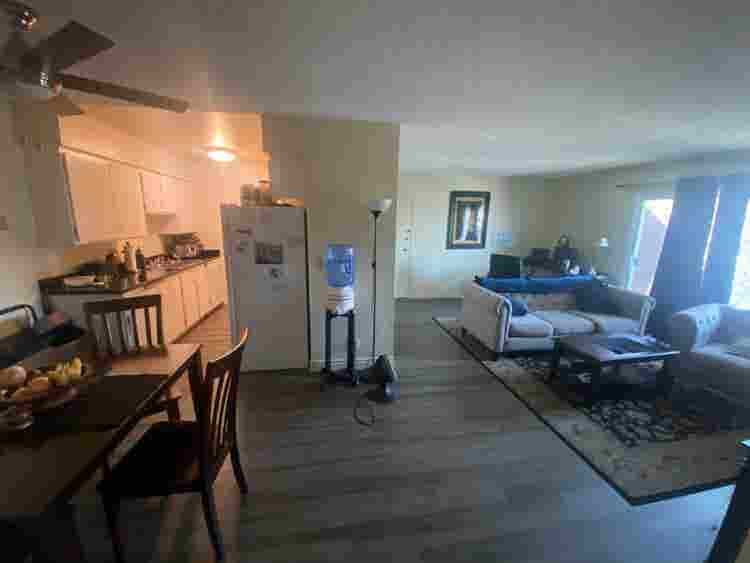 Room in Vista