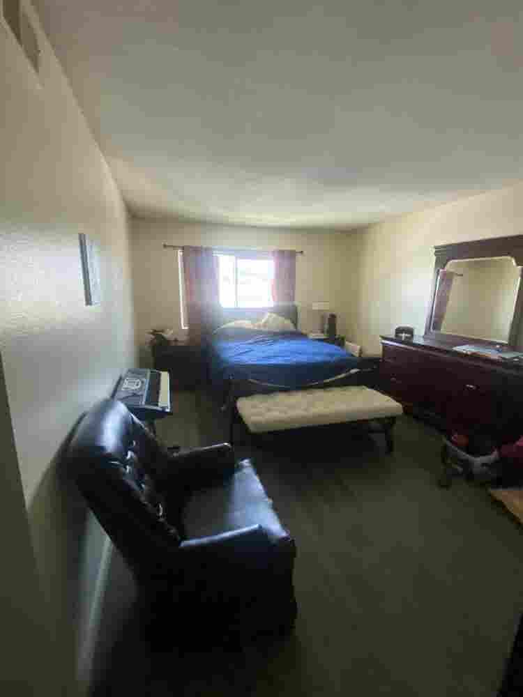 Room in Vista