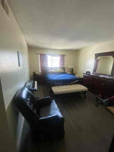 Room in Vista