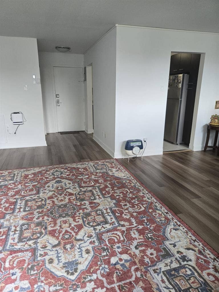 Bath apt for sub lease