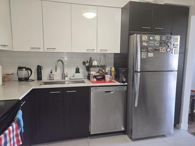 Bath apt for sub lease