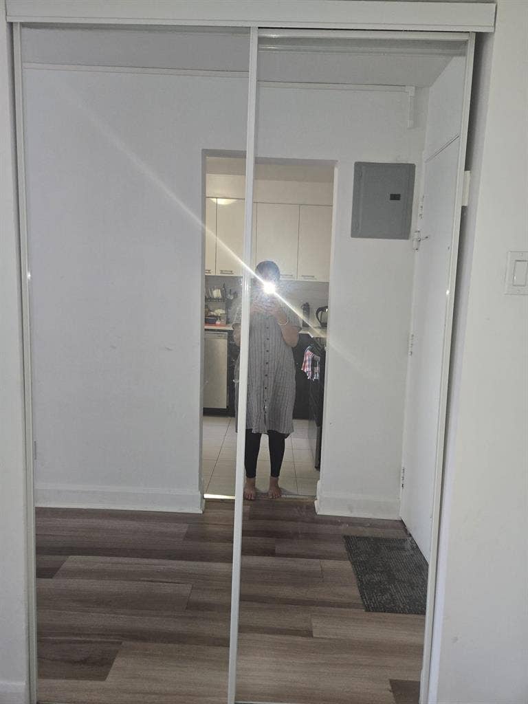 Bath apt for sub lease