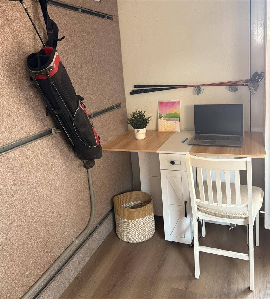 Temporary Roomate - 2 months