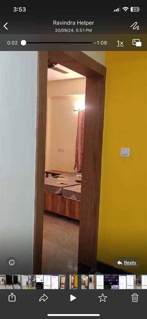 2 roommates required, phase 1.