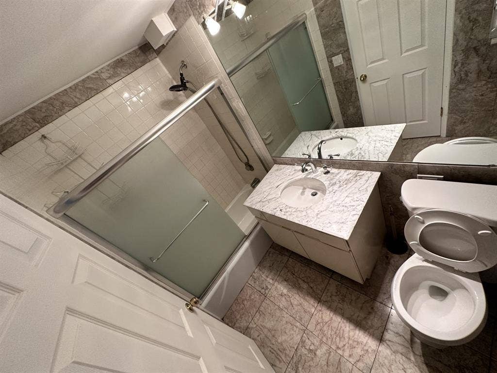 Affordable Private Room/Shared Bath