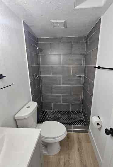 Modern Renovated Studio Casita
