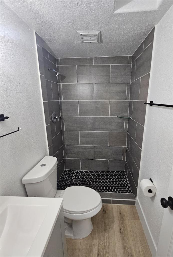 Modern Renovated Studio Casita