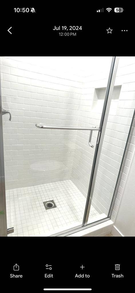 Private bath for Rent