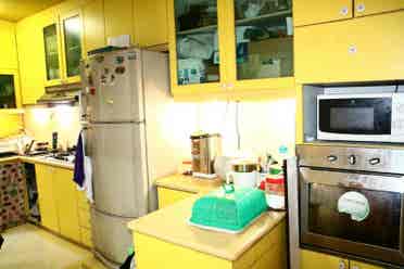 Stay at Tiong Bahru mrt station