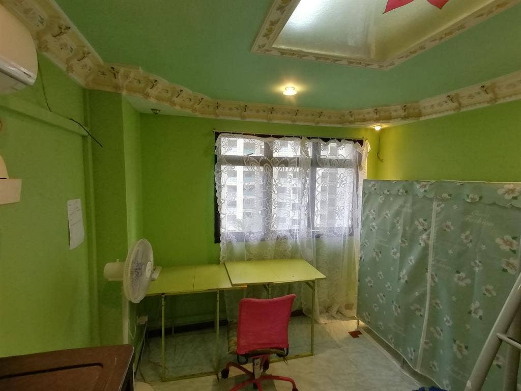 Stay at Tiong Bahru mrt station