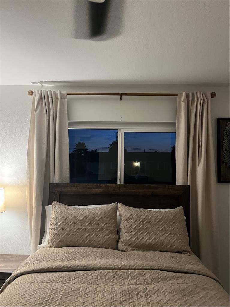 GENEROUS SIZE ROOM FURNISHED