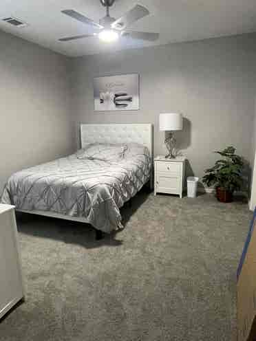 Rooms Available in Humble